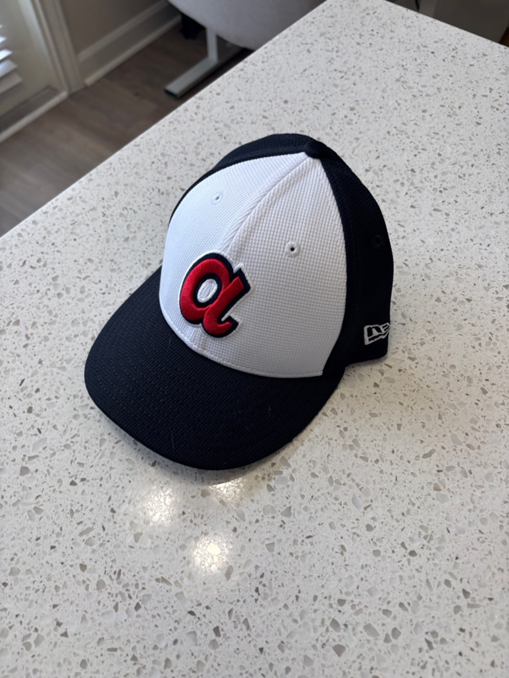 Atlanta Braves New Era Kids Navy & White Cap 7-1/2”